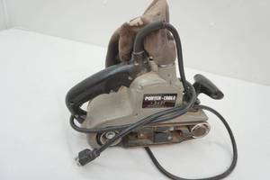 lot 128 image: Porter Cable Belt Sander 3x21