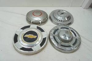 lot 143 image: Vintage Hub Caps