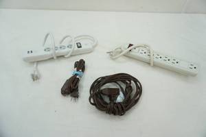 lot 186 image: power strips & extension cords (light-duty)