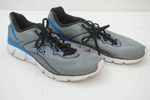 lot 196 image: Mens Size 12 Fila tennis shoes