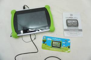 lot 207 image: Leap Pad Academy Leap Pad