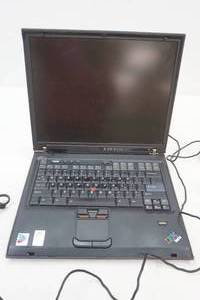 lot 213 image: IBM ThinkPad - powers up