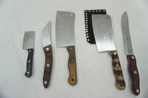 lot 230 image: kitchen knives (5ct)