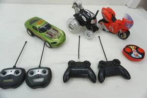 lot 246 image: Remote Control cars & remotes