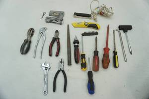 lot 258 image: hand tools lot