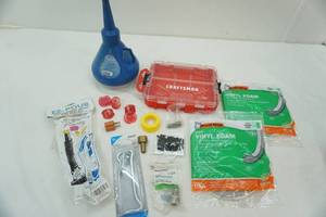 lot 264 image: hardware supply lot
