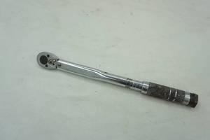 lot 266 image: torque wrench 13.5 long