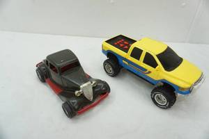 lot 296 image: Toy car & truck