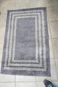 lot 300 image: 2.5x3.5Rug