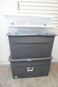 lot 312 image: 4 totes & lids