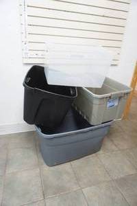 lot 316 image: 4 totes without lids