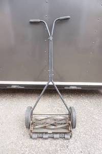 lot 331 image: vintage Americana Push Mower