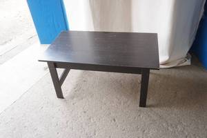 lot 337 image: pressed wood coffee table 35.5x19.5x 17