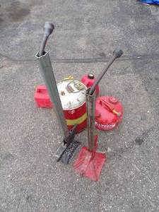 lot 12 image: Car Jacks and Gas Cans