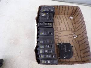 lot 34 image: Square D Breakers Electrical Lot