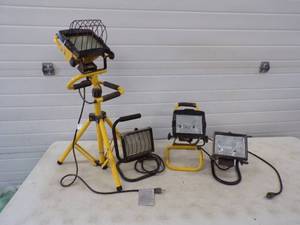 lot 42 image: Work Lights