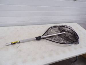 lot 58 image: Frabill Fish Landing Net