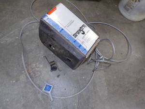 lot 85 image: Strong Arm Boat Winch