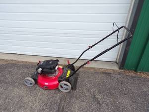lot 97 image: 21 Gas Push Mower