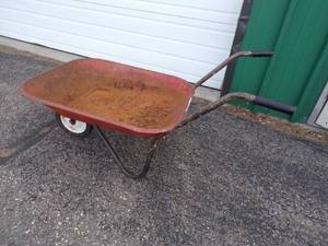 lot 107 image: Vintage Wheelbarrow Great Garden Dcor
