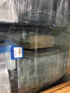 lot 30 image: GLASS TABLE TOP, ROUND