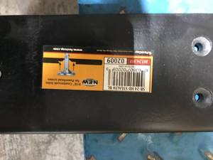 lot 108 image: FAST CAP METAL PLATE