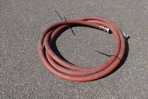lot 14 image: 1 Heavy Duty Air Hose - 25 Section