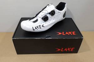 lot 24 image: Lake CX332 Mens Cycling Shoes - Size 10