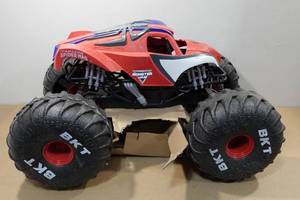 lot 101 image: Monster Jam Spider-Man RC
