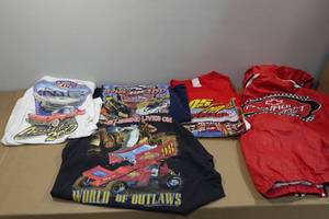 lot 132 image: Assorted Car T-Shirts - World of Outlaws