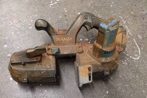 lot 151 image: Makita Compact Band Saw Tool