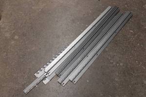 lot 157 image: 30 Stainless Steel Flat Hinges