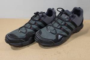 lot 182 image: Adidas Mens Hiking Shoes - Size 9