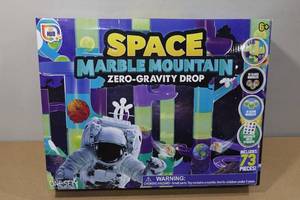 lot 192 image: Space Marble Mountain Zero Gravity Drop Set