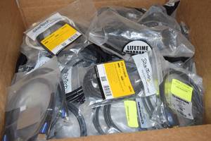 lot 56 image: 20 Pounds lbs of NEW Individually Packaged Professional Audio Video Cables