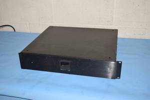 lot 69 image: Middle Atlantic Equipment Enclosure Rackmount Rack Mount Drawer