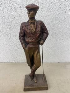 lot 19 image: Austin Golf Sculpture