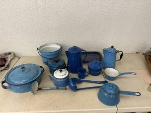 lot 39 image: Enamel Cookware