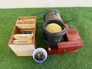 lot 60 image: Thumlers Tumbler & Accessories
