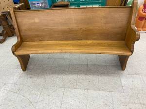 lot 74 image: Angled Church Pew