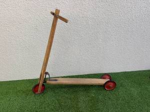 lot 76 image: Vintage Wood Scooter