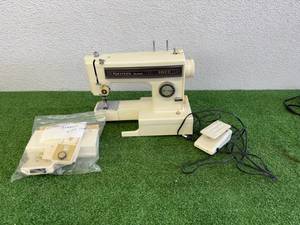 lot 83 image: Kenmore Ultra-Stitch 12 Sewing Machine