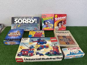 lot 105 image: Lego Building Set & Board Games