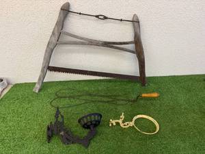 lot 107 image: Mixed Lot Collectibles