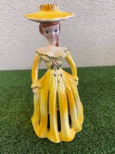 lot 148 image: Antique Kreis & Co Napkin Doll