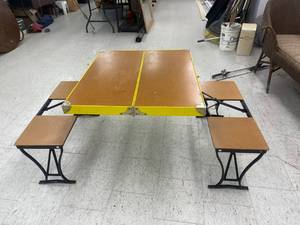 lot 151 image: Portable Picnic Table
