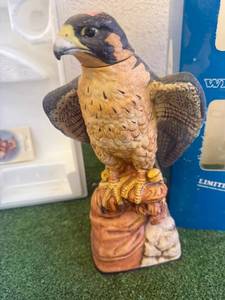 lot 154 image: Ski Country Wildlife Series Decanter