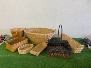 lot 169 image: Baskets