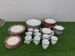 lot 198 image: Noritake & Century Service China
