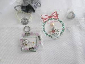 lot 13 image: Assorted Jewelry...